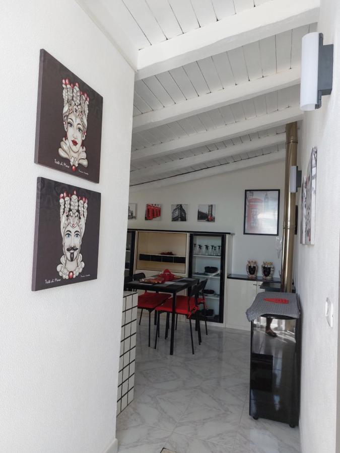 Mamà Apartment Augusta Esterno foto